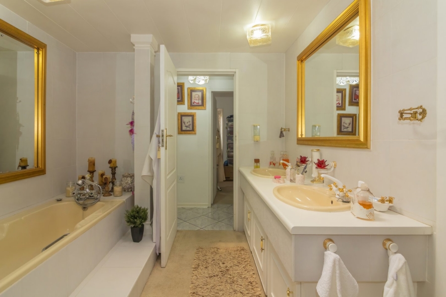 3 Bedroom Property for Sale in Kroonstad Central Free State